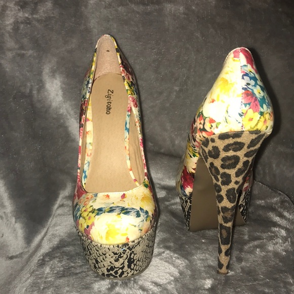 Zigi soho multi print floral platform pump heels - Picture 4 of 5